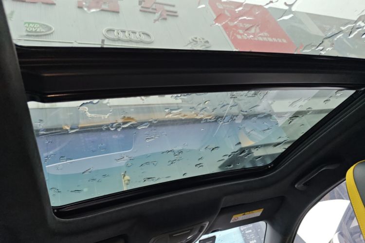 Used ORA Good Cat GT 2023 Mulan Edition 401km Prestige Version Headliner