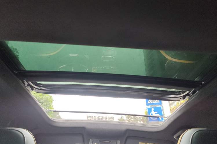 Used ORA Good Cat GT 2023 Mulan Edition 401 km Premium Version Headliner