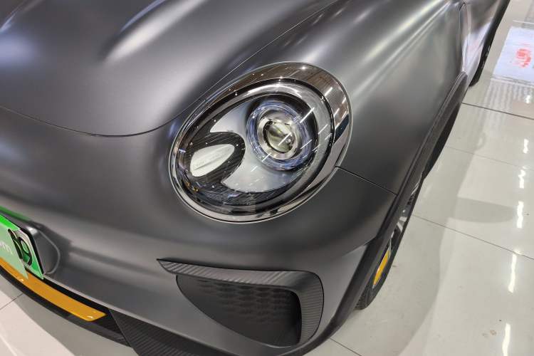 Used ORA Good Cat GT 2023 Mulan Edition 401km Prestige Version Left Front Headlight