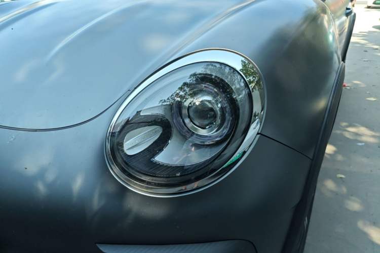 Used ORA Good Cat GT 2023 Mulan Edition 401km Prestige Version Left Front Headlight