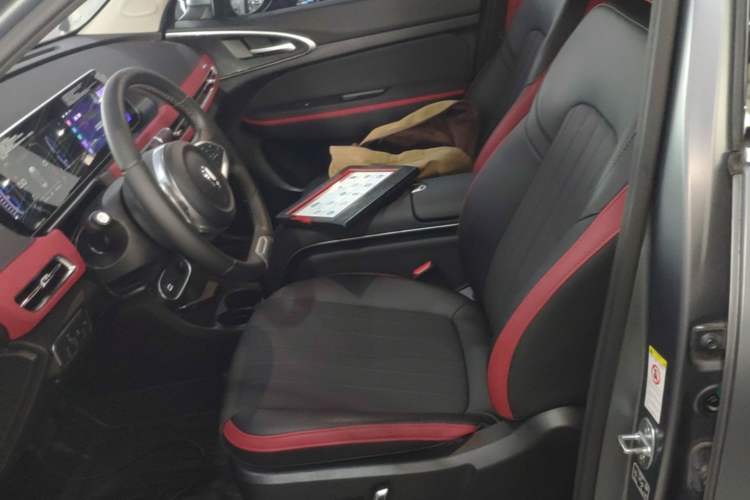Used ORA Good Cat GT 2023 Mulan Edition 401km Luxury Version Left Front Seat