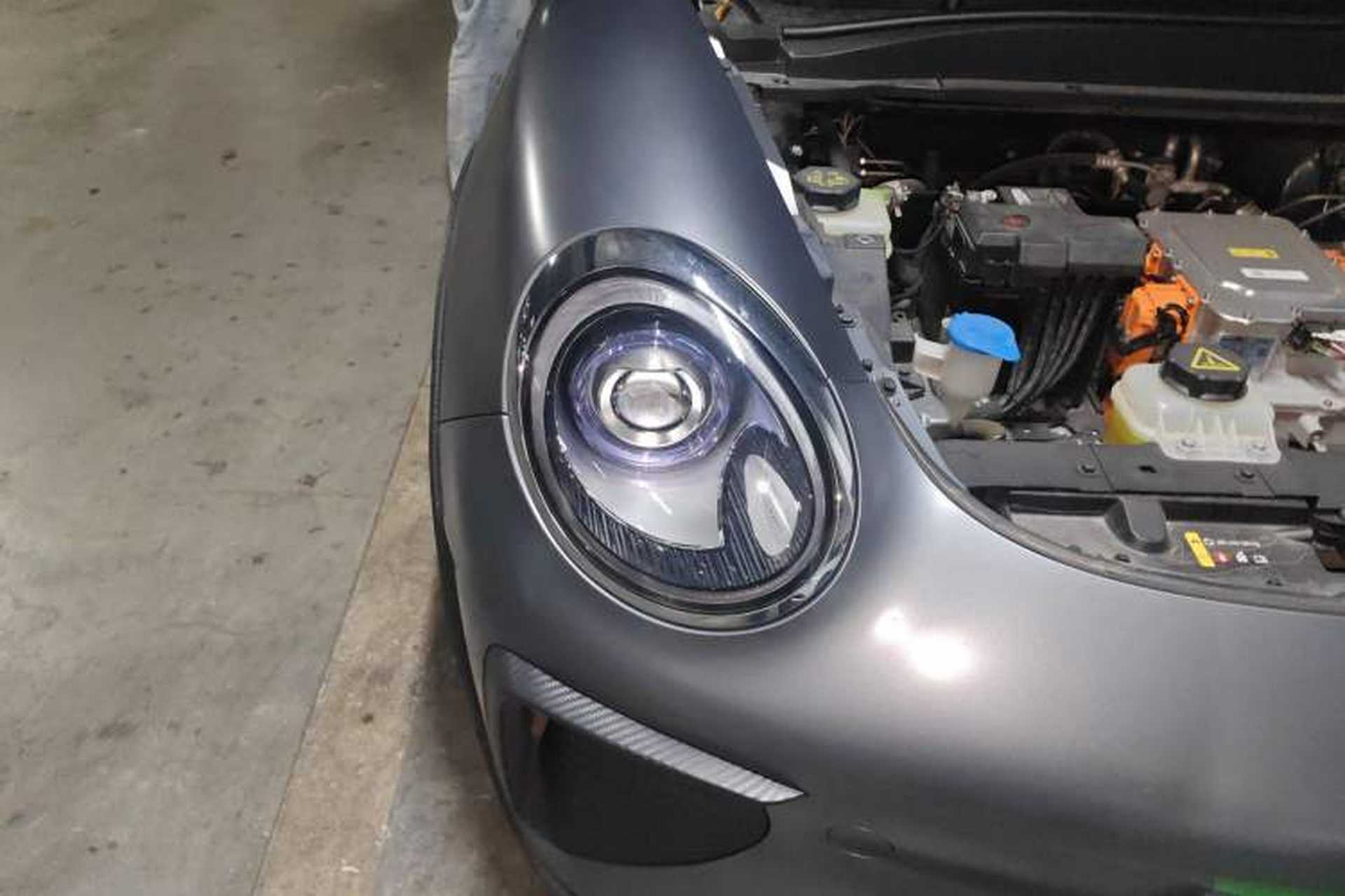 Used ORA Good Cat GT 2023 Mulan Edition 401km Prestige Version Right Front Headlight