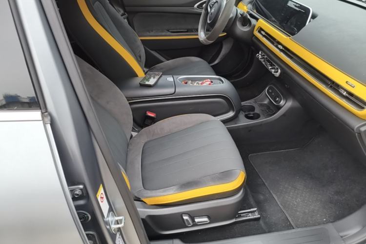 Used ORA Good Cat GT 2023 Mulan Edition 401km Prestige Version Right Front Seat
