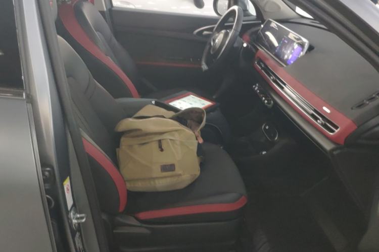 Used ORA Good Cat GT 2023 Mulan Edition 401km Luxury Version Right Front Seat
