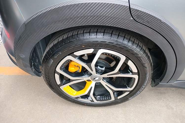 Used ORA Good Cat GT 2023 Mulan Edition 401km Prestige Version Right Rear Wheel Hub