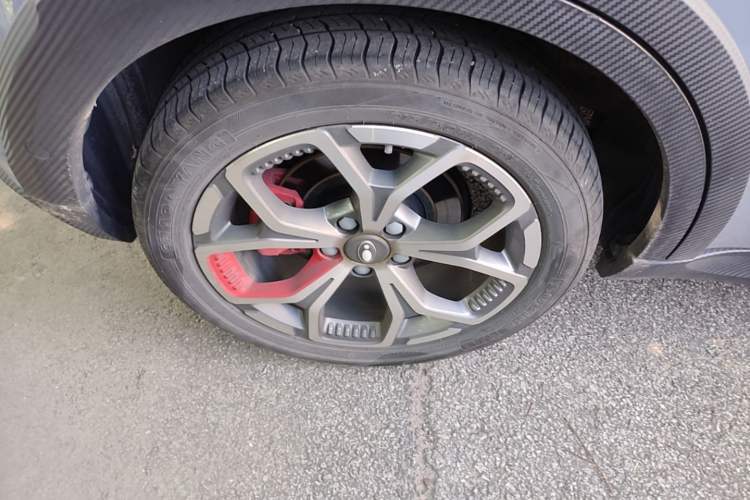 Used ORA Good Cat GT 2023 Mulan Edition 401km Luxury Version Right Rear Wheel Hub