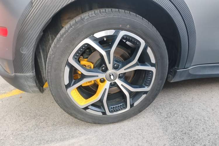 Used ORA Good Cat GT 2023 Mulan Edition 401km Prestige Version Right Rear Wheel Hub