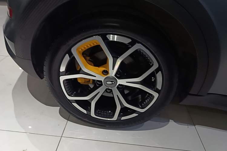 Used ORA Good Cat GT 2023 Mulan Edition 401km Prestige Version Right Rear Wheel Hub