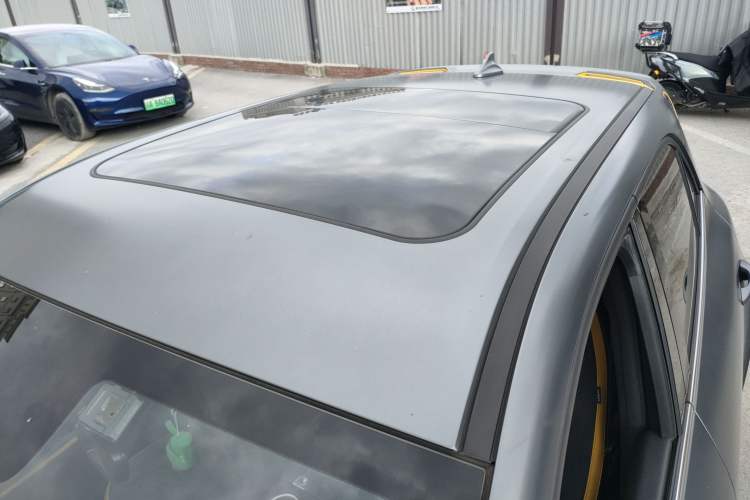 Used ORA Good Cat GT 2023 Mulan Edition 401km Prestige Version Roof