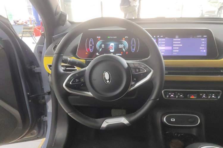 Used ORA Good Cat GT 2023 Mulan Edition 401km Prestige Version Steering Wheel