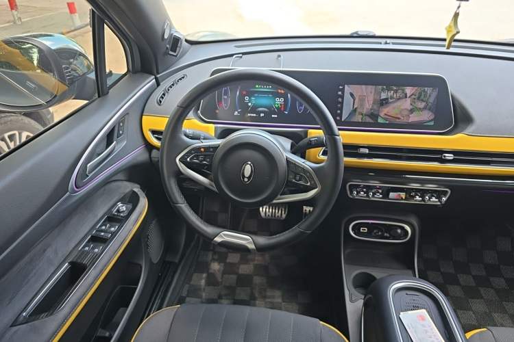 Used ORA Good Cat GT 2023 Mulan Edition 401km Prestige Version Steering Wheel