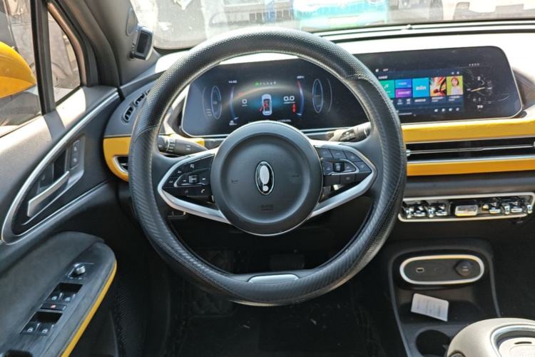 Used ORA Good Cat GT 2023 Mulan Edition 401km Prestige Version Steering Wheel