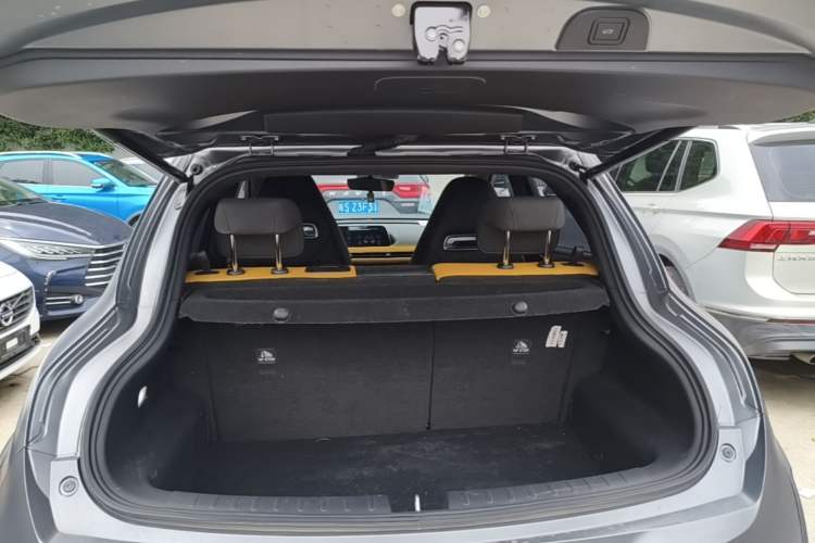 Used ORA Good Cat GT 2023 Mulan Edition 401km Prestige Version Trunk