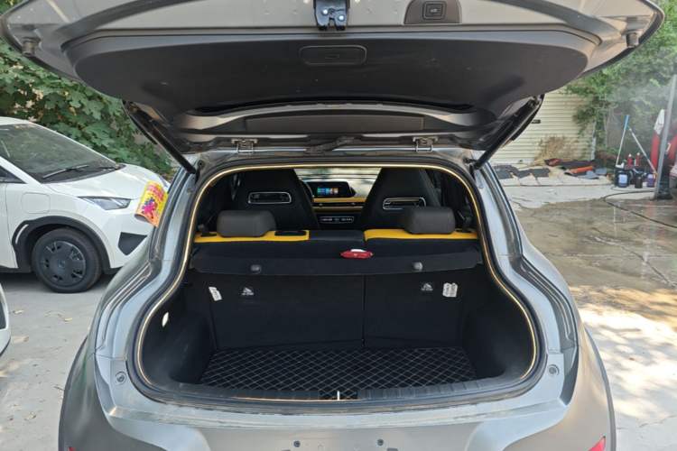 Used ORA Good Cat GT 2023 Mulan Edition 401km Prestige Version Trunk