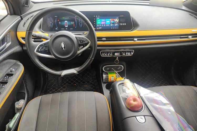 Used ORA Good Cat GT 2023 Mulan Edition 401km Prestige Version Center Console