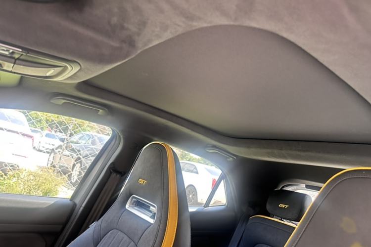Used ORA Good Cat GT 2023 Mulan Edition 401 km Premium Version Interior 3