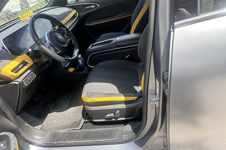 Used ORA Good Cat GT 2023 Mulan Edition 401 km Premium Version Right Front Seat