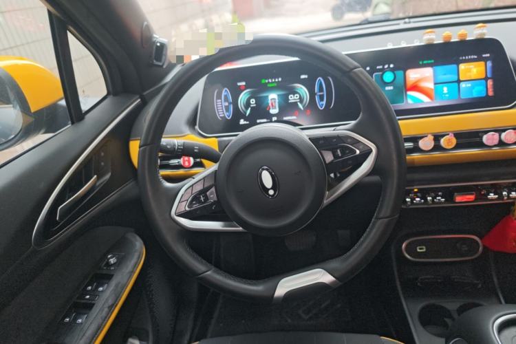 Used ORA Good Cat GT 2023 Mulan Edition 401km Prestige Version Steering Wheel
