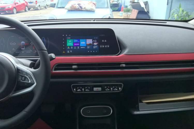 Used ORA Good Cat GT 2023 Mulan Edition 401km Luxury Version Audio And AC Panel