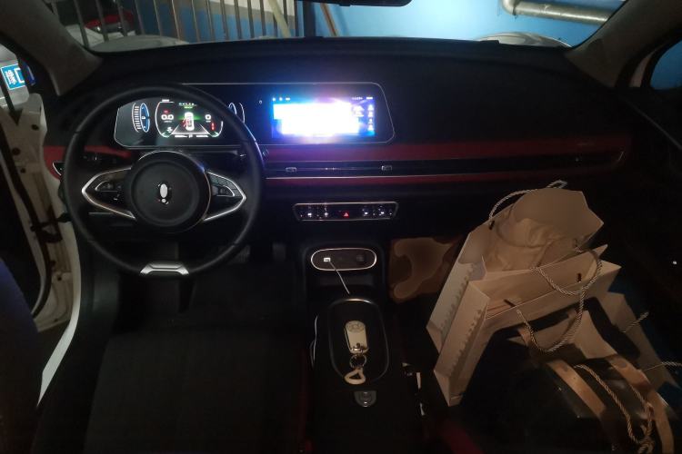 Used ORA Good Cat GT 2023 Mulan Edition 401km Luxury Version Center Console