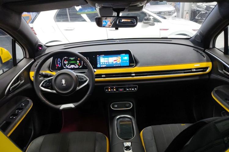 Used ORA Good Cat GT 2023 Mulan Edition 401 km Premium Version Center Console