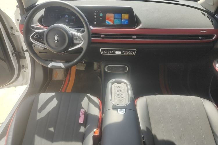 Used ORA Good Cat GT 2023 Mulan Edition 401km Luxury Version Center Console