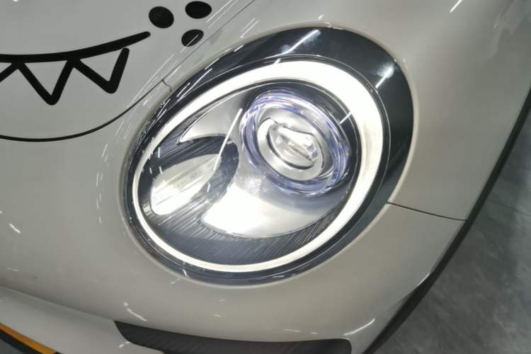 Used ORA Good Cat GT 2023 Mulan Edition 401km Prestige Version Left Front Headlight