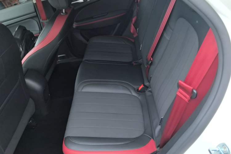 Used ORA Good Cat GT 2023 Mulan Edition 401km Luxury Version Left Rear Seat