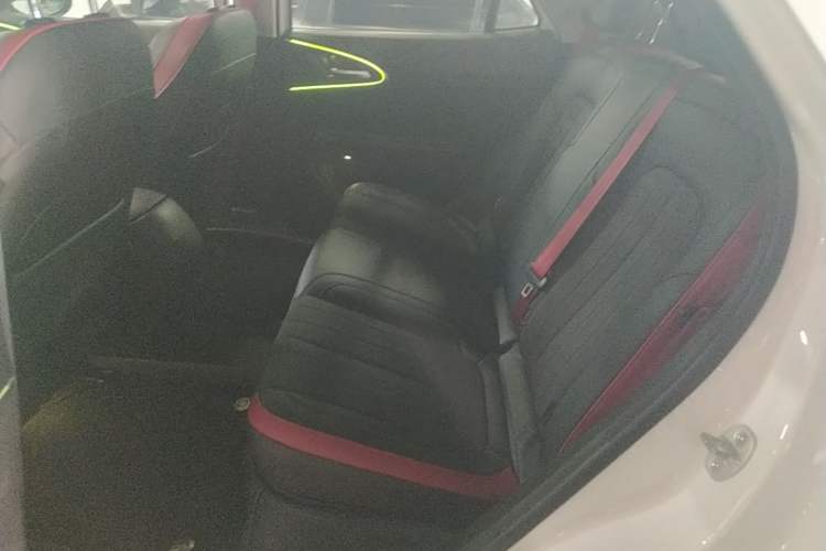 Used ORA Good Cat GT 2023 Mulan Edition 401km Luxury Version Left Rear Seat