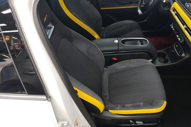 Used ORA Good Cat GT 2023 Mulan Edition 401 km Premium Version Right Front Seat