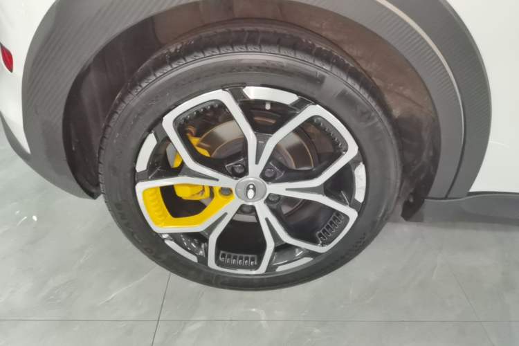 Used ORA Good Cat GT 2023 Mulan Edition 401km Prestige Version Right Rear Wheel Hub