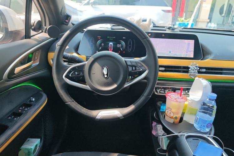 Used ORA Good Cat GT 2023 Mulan Edition 401km Prestige Version Steering Wheel