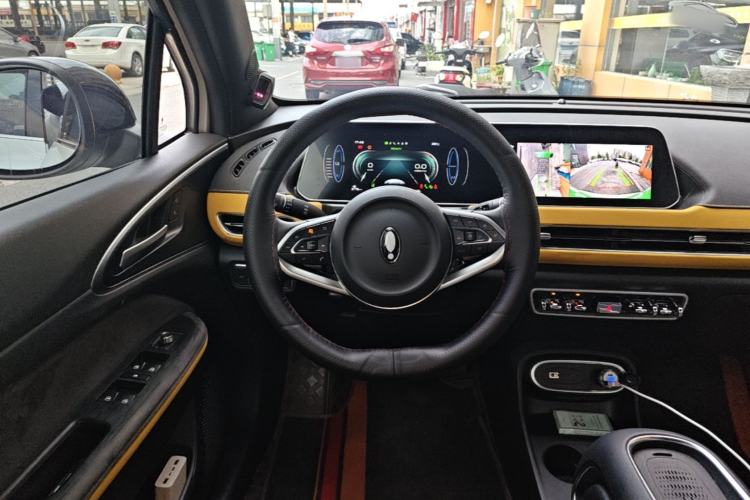 Used ORA Good Cat GT 2023 Mulan Edition 401km Prestige Version Steering Wheel