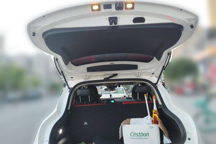 Used ORA Good Cat GT 2023 Mulan Edition 401km Luxury Version Trunk