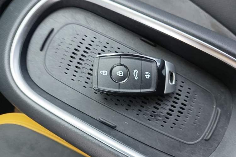 Used ORA Good Cat GT 2023 Mulan Edition 401 km Premium Version Vehicle Key