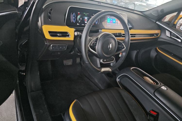 Used ORA Good Cat GT 2024 Mulan Edition 401 km Range Prestige Version 135 kW Center Console