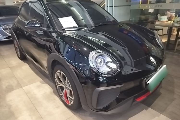 Used ORA Good Cat GT 2024 Mulan Edition 401km Luxury Version Front Right 45 Deg