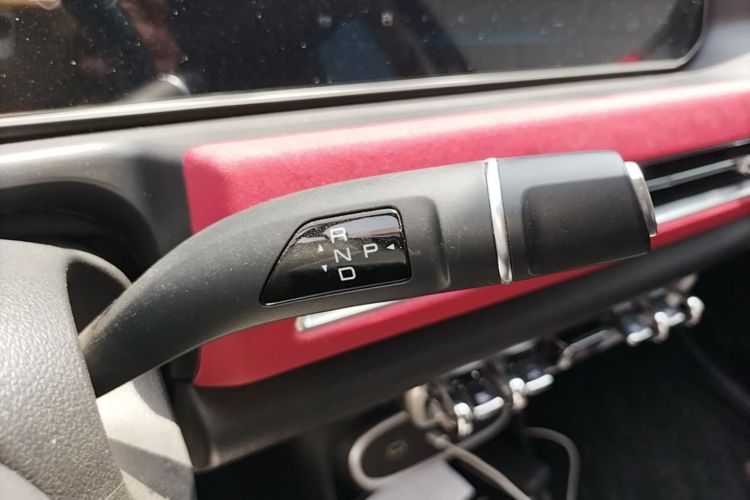 Used ORA Good Cat GT 2024 Mulan Edition 401km Luxury Version Gear Lever