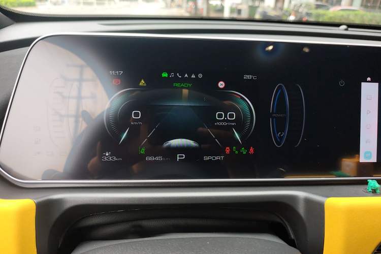 Used ORA Good Cat GT 2024 Mulan Edition 401 km Range Prestige Version 135 kW Instrument Cluster