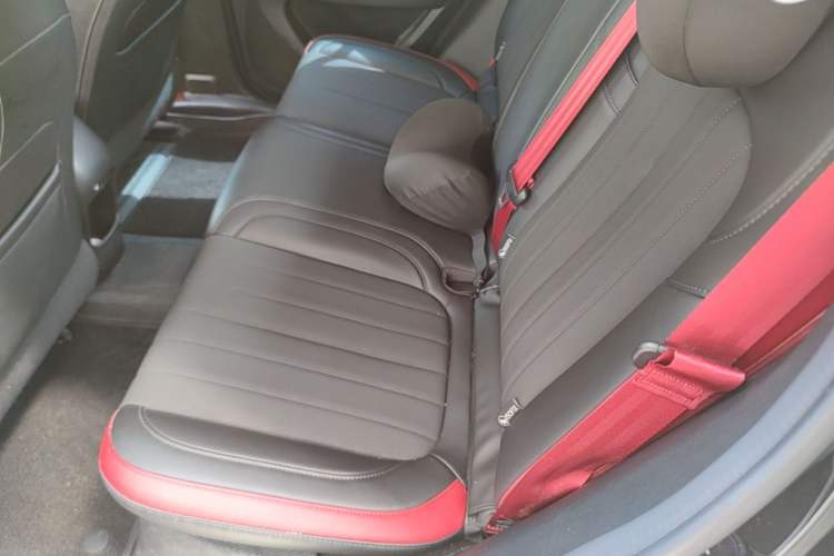 Used ORA Good Cat GT 2024 Mulan Edition 401km Luxury Version Left Rear Seat