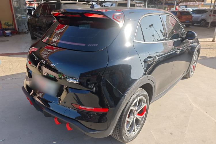 Used ORA Good Cat GT 2024 Revised Edition Mulan Version 401 km Luxury Grade Rear Right 45 Deg