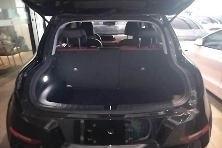 Used ORA Good Cat GT 2024 Mulan Edition 401km Luxury Version Trunk