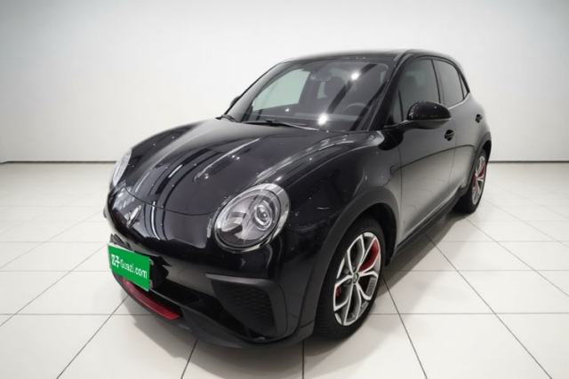 ORA Good Cat GT 2024 Mulan Edition 401km Luxury Version с пробегом