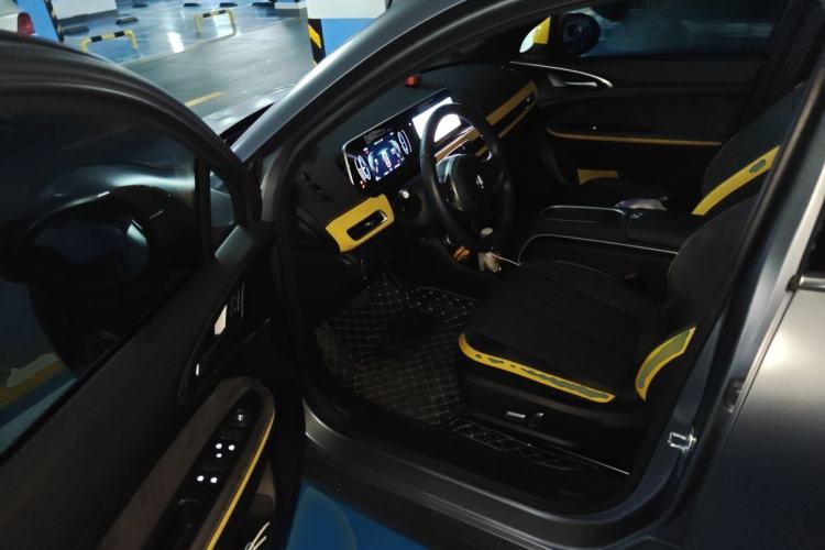 Used ORA Good Cat GT 2024 Mulan Edition 401 km Range Luxury Version 126 kW Driver Seat