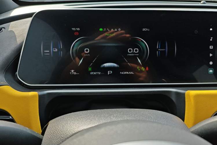 Used ORA Good Cat GT 2024 Mulan Edition 401 km Range Luxury Version 126 kW Instrument Cluster