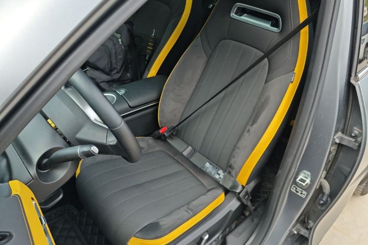 Used ORA Good Cat GT 2024 Mulan Edition 401 km Range Luxury Version 126 kW Left Front Seat