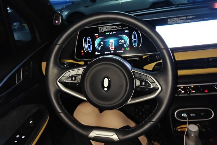 Used ORA Good Cat GT 2024 Mulan Edition 401 km Range Luxury Version 126 kW Steering Wheel