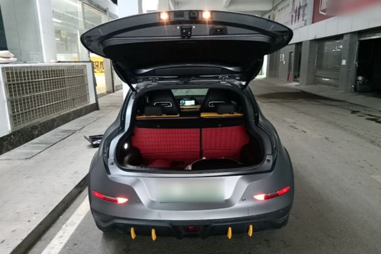 Used ORA Good Cat GT 2024 Mulan Edition 401 km Range Luxury Version 126 kW Trunk