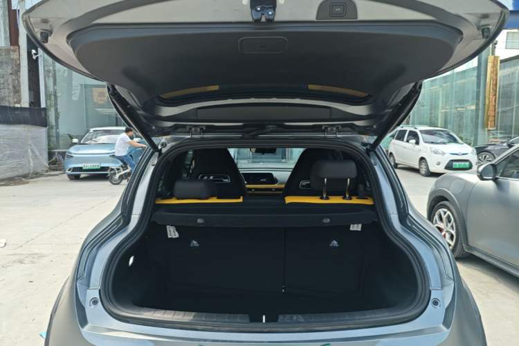 Used ORA Good Cat GT 2024 Mulan Edition 401 km Range Luxury Version 126 kW Trunk