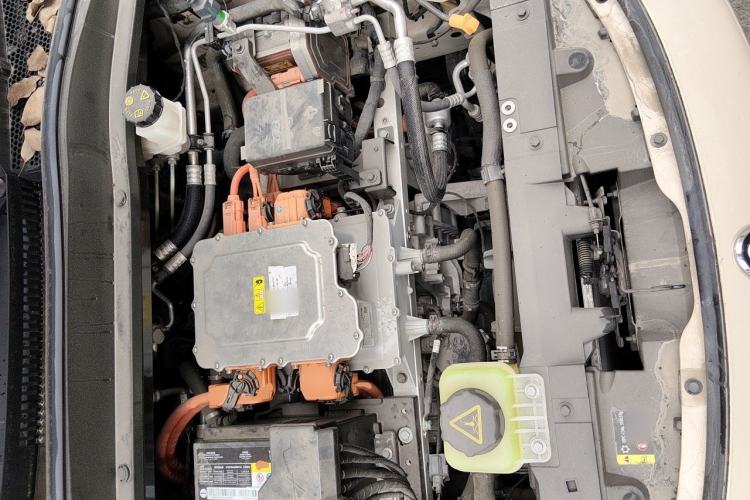 Used ORA Good Cat GT 2024 Mulan Edition 401 km Range Prestige Version 135 kW Engine Bay